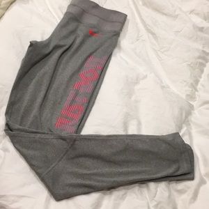 Nike workout fleeced thermal pants